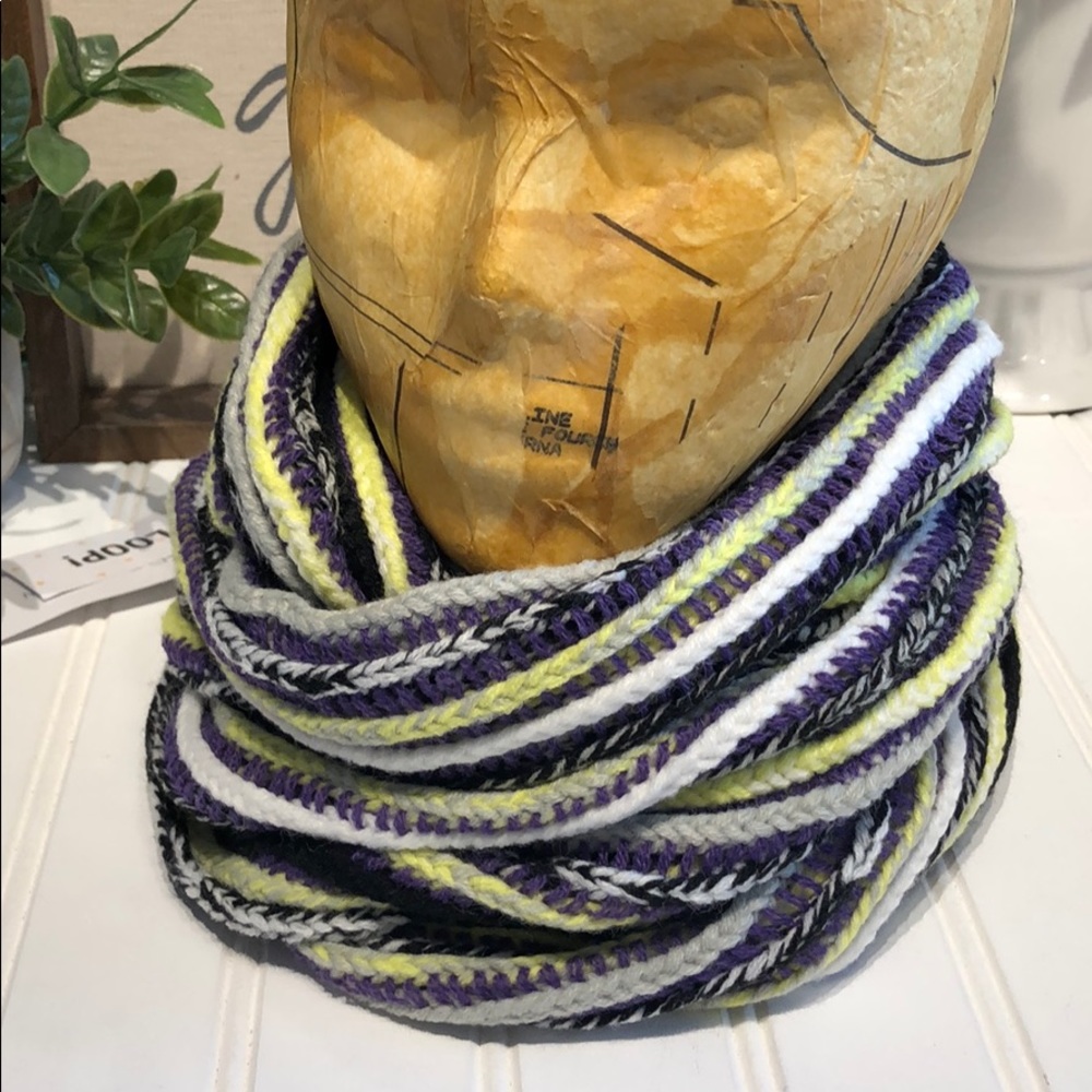 BCBGeneration scarf